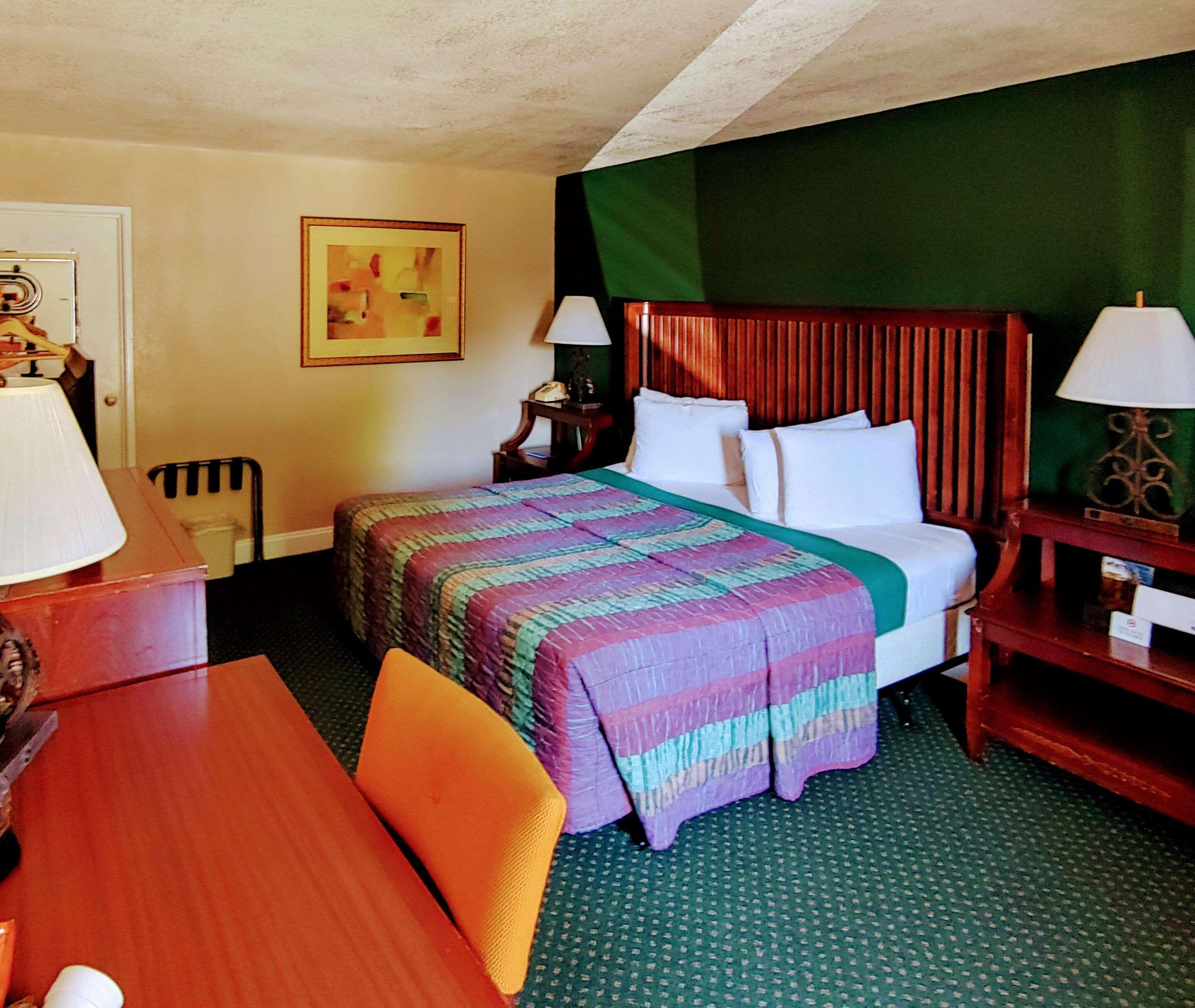 Main Gate Kissimmee Formally Road Way Inn Celebration Bagian luar foto